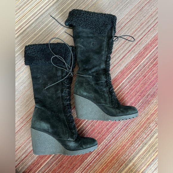Fendi Suede Winter Boots with Shearling Top - Picture 8 of 13